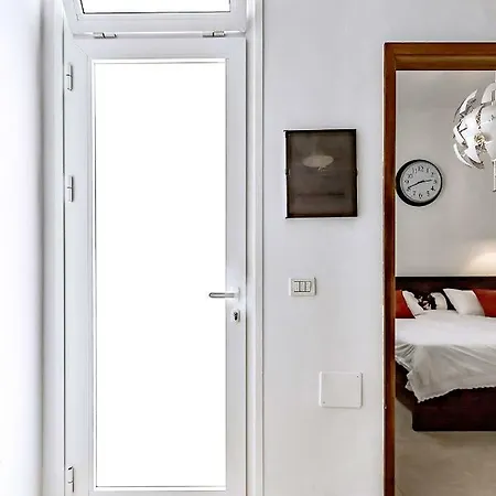 One Bedroom Near Aqualand